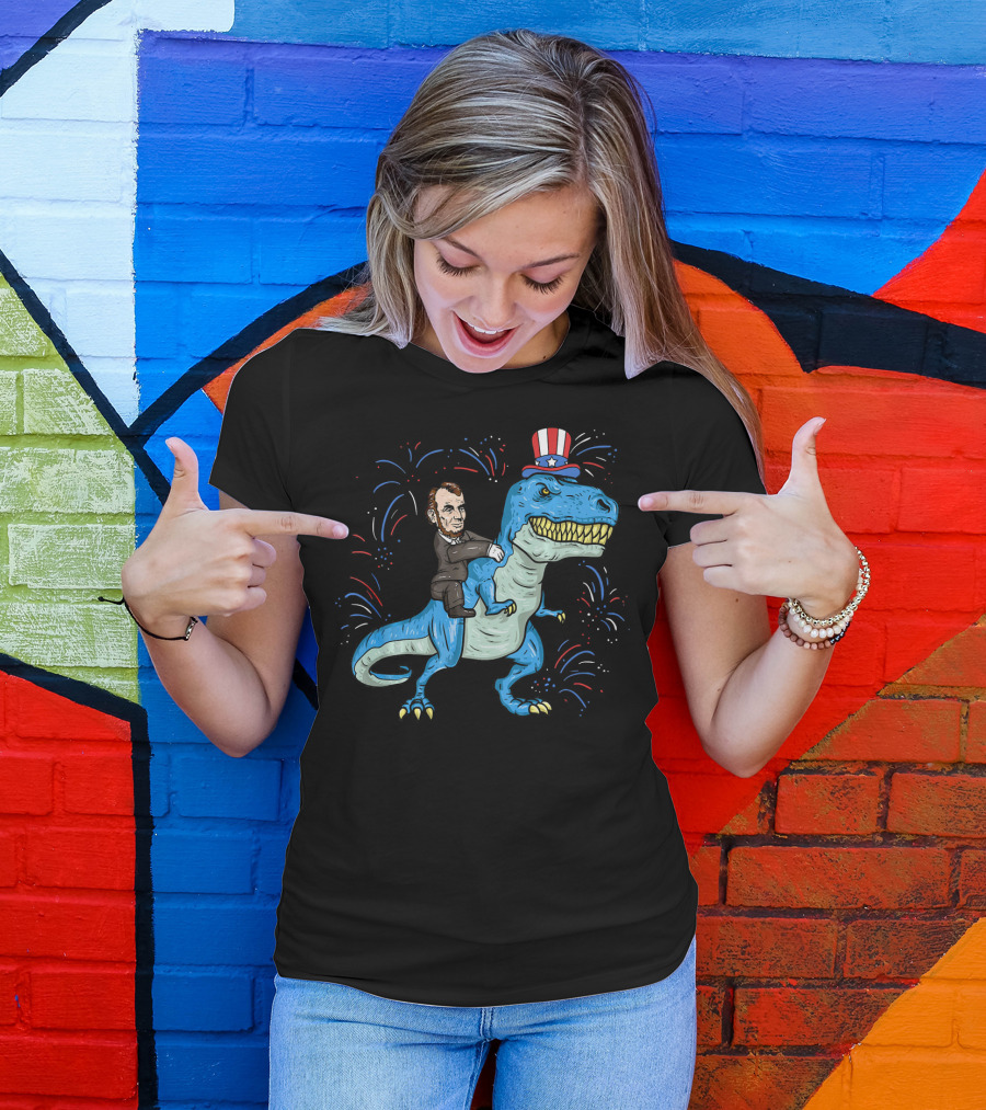 Abe Lincoln Patriotic Dinosaur Riding Fireworks Hat T-Shirt