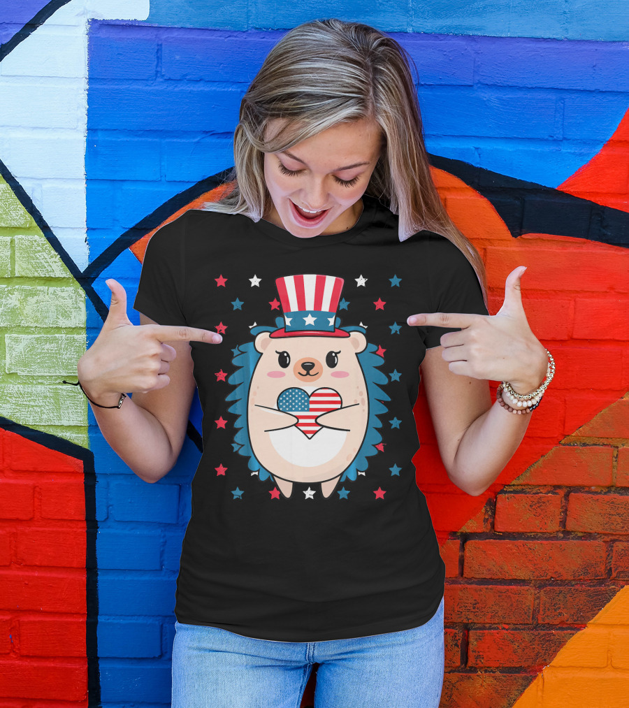Hedgehog Patriotic Stars Uncle Sam Hat Holding USA Flag Heart T-Shirt