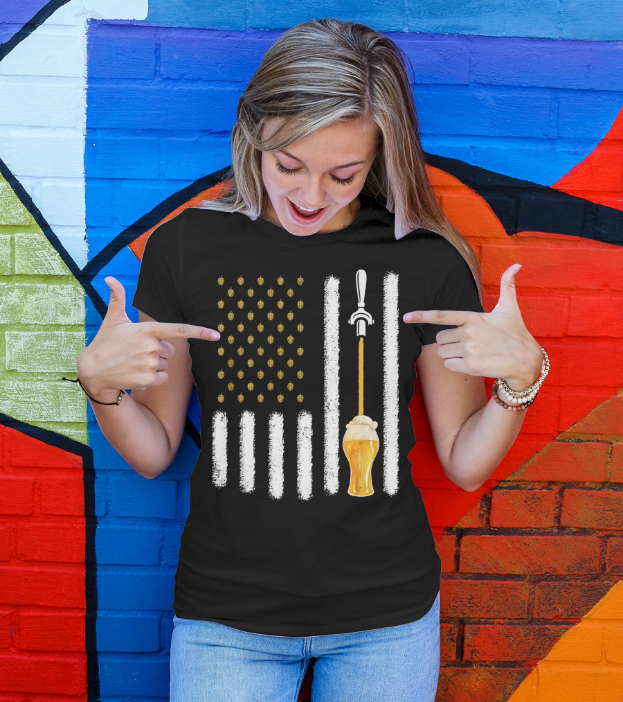 USA Flag Hops Pattern Craft Beer Tap Pouring T-Shirt