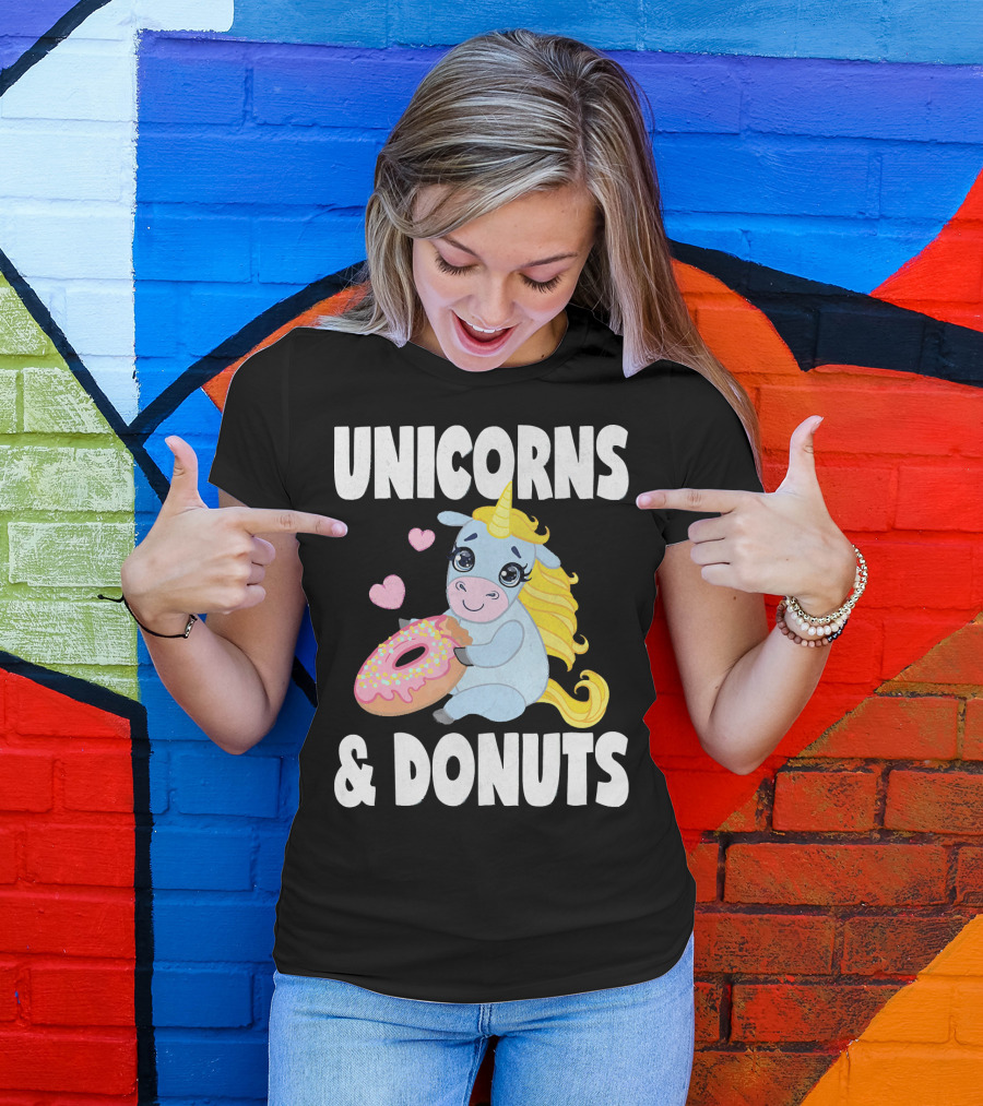 Unicorns And Donuts Cute Vintage Donuts Hearts T-Shirt