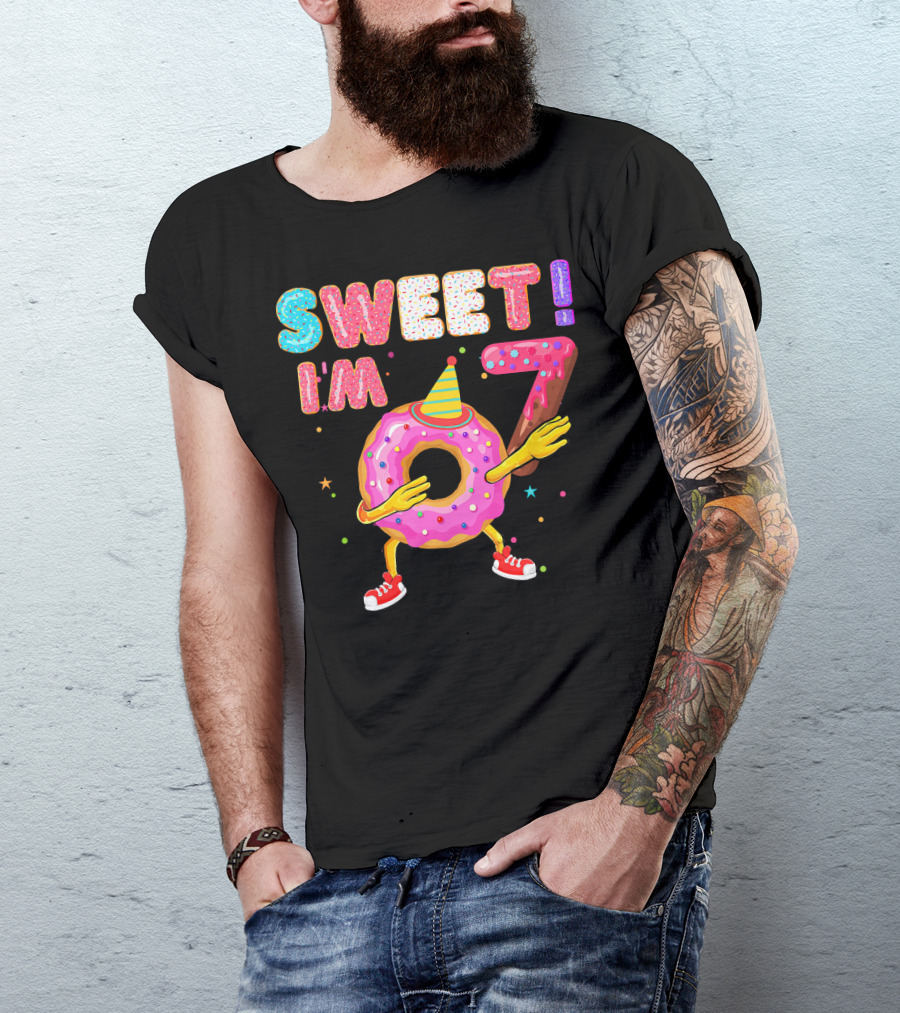 Sweet I'm 7 Birthday Donut Party Hat Fun T-Shirt