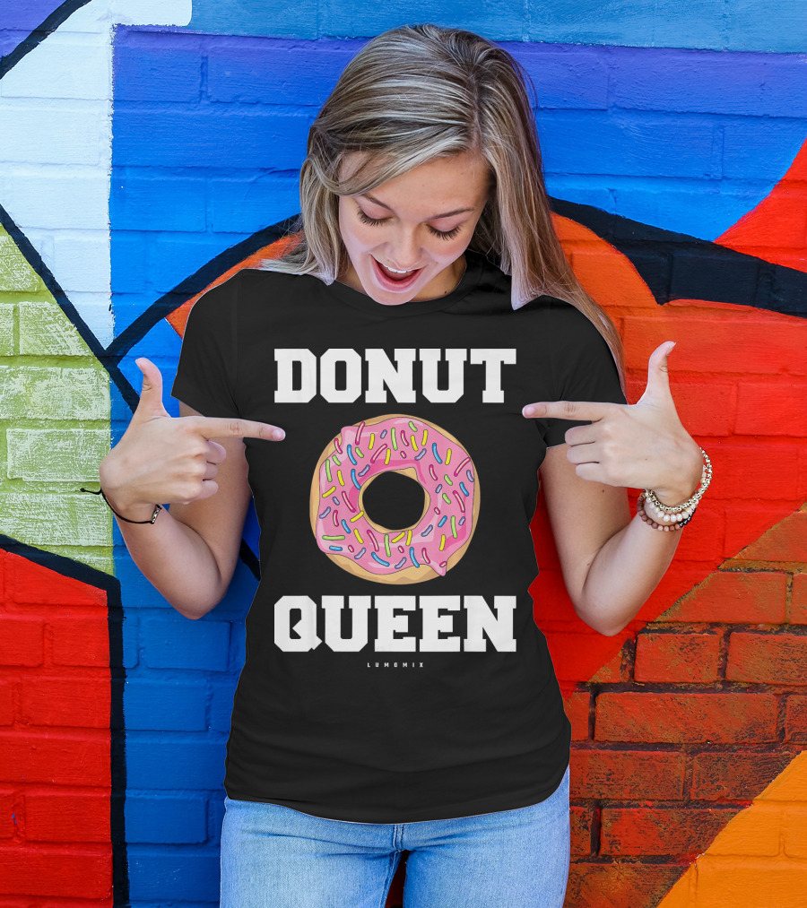 Donut Queen Pink Frosted Sprinkles Lumomix T-Shirt