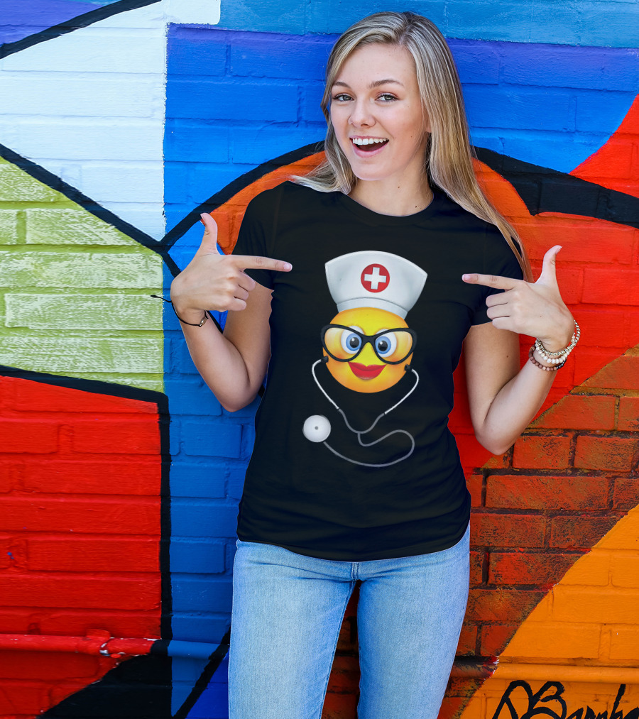 Nurse Halloween Funny Emoji Glasses Stethoscope T-Shirt