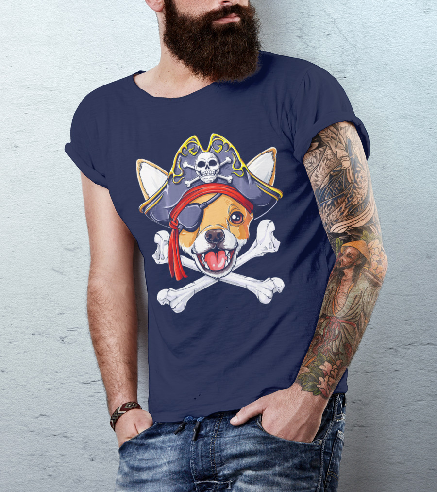 Buccaneer Chihuahua With Skull And Crossbones Bandana T-Shirt