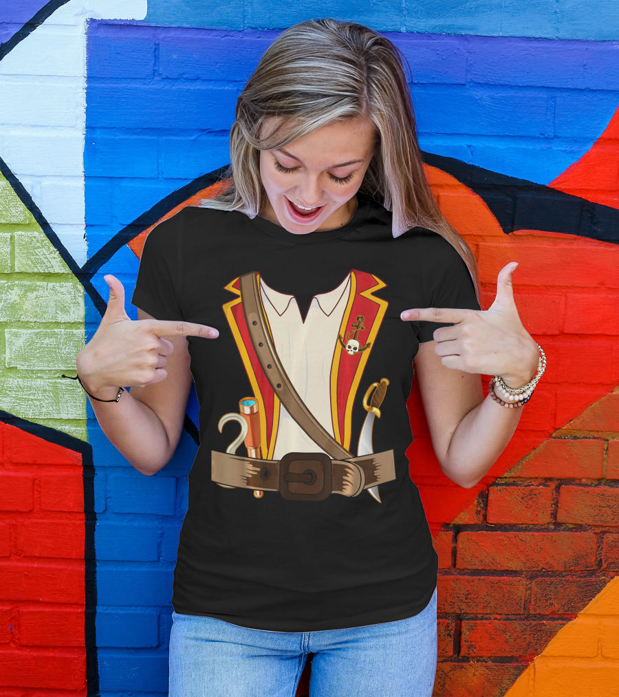 Funny Pirate Halloween Costume With Sword And Telescope T-Shirt