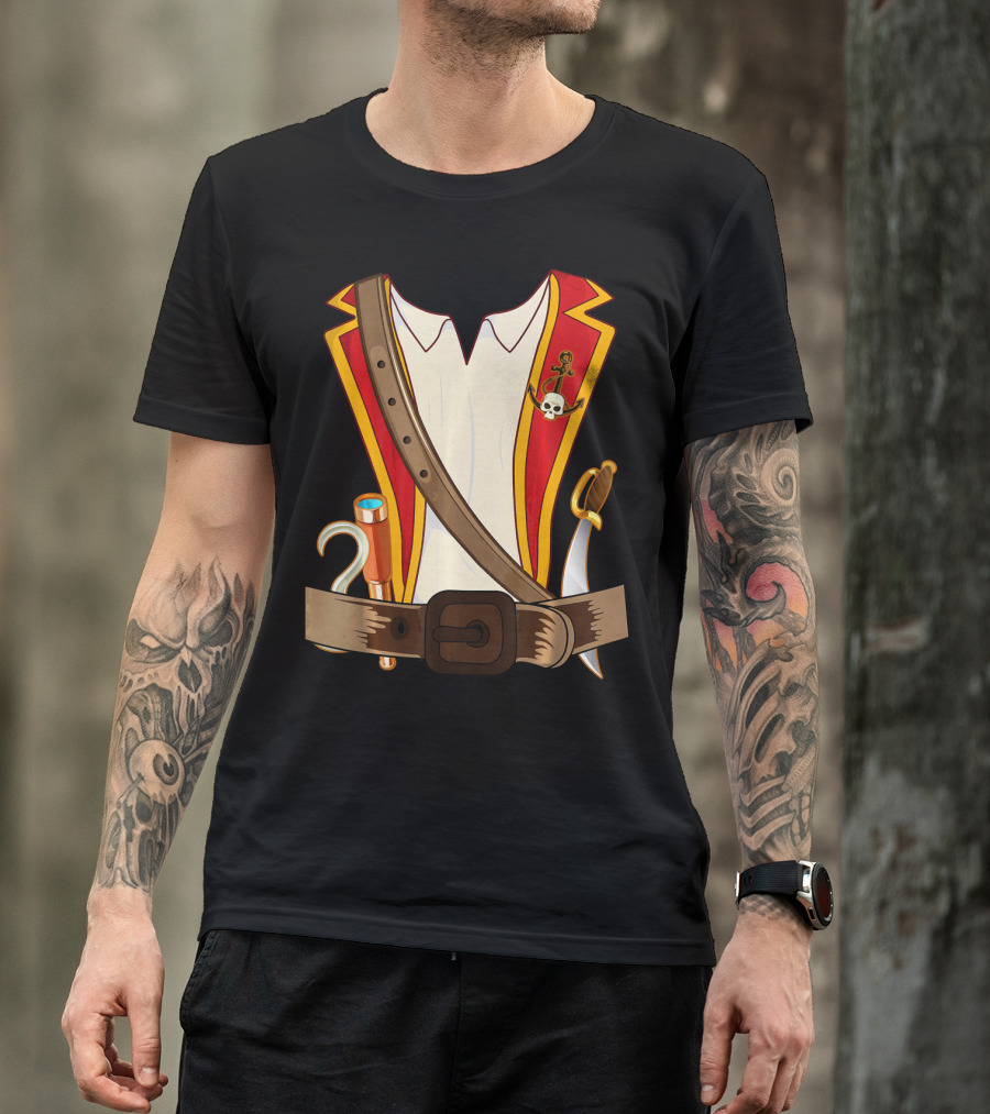 Funny Pirate Halloween Costume With Sword And Telescope T-Shirt