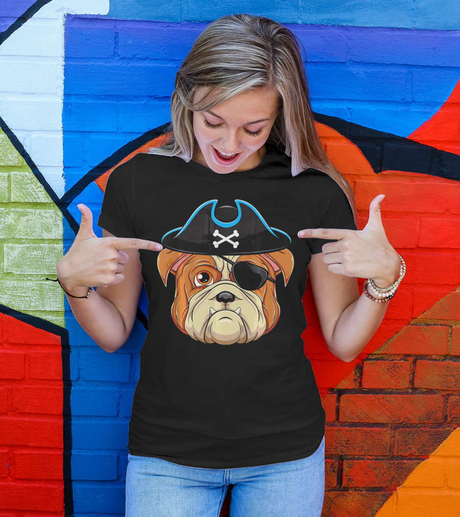 English Bulldog Pirate Hat Eye Patch Skull Crossbones T-Shirt