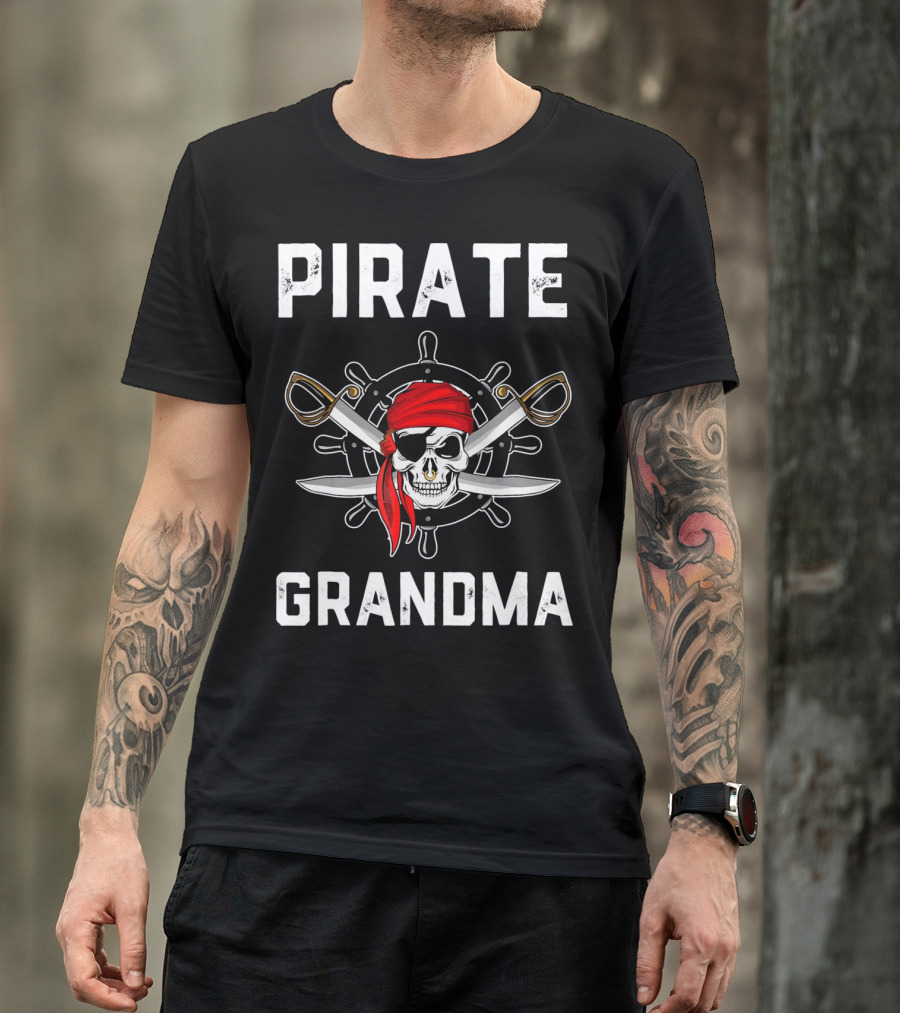 Pirate Grandma Skull With Red Bandana And Crossed Swords T-Shirt