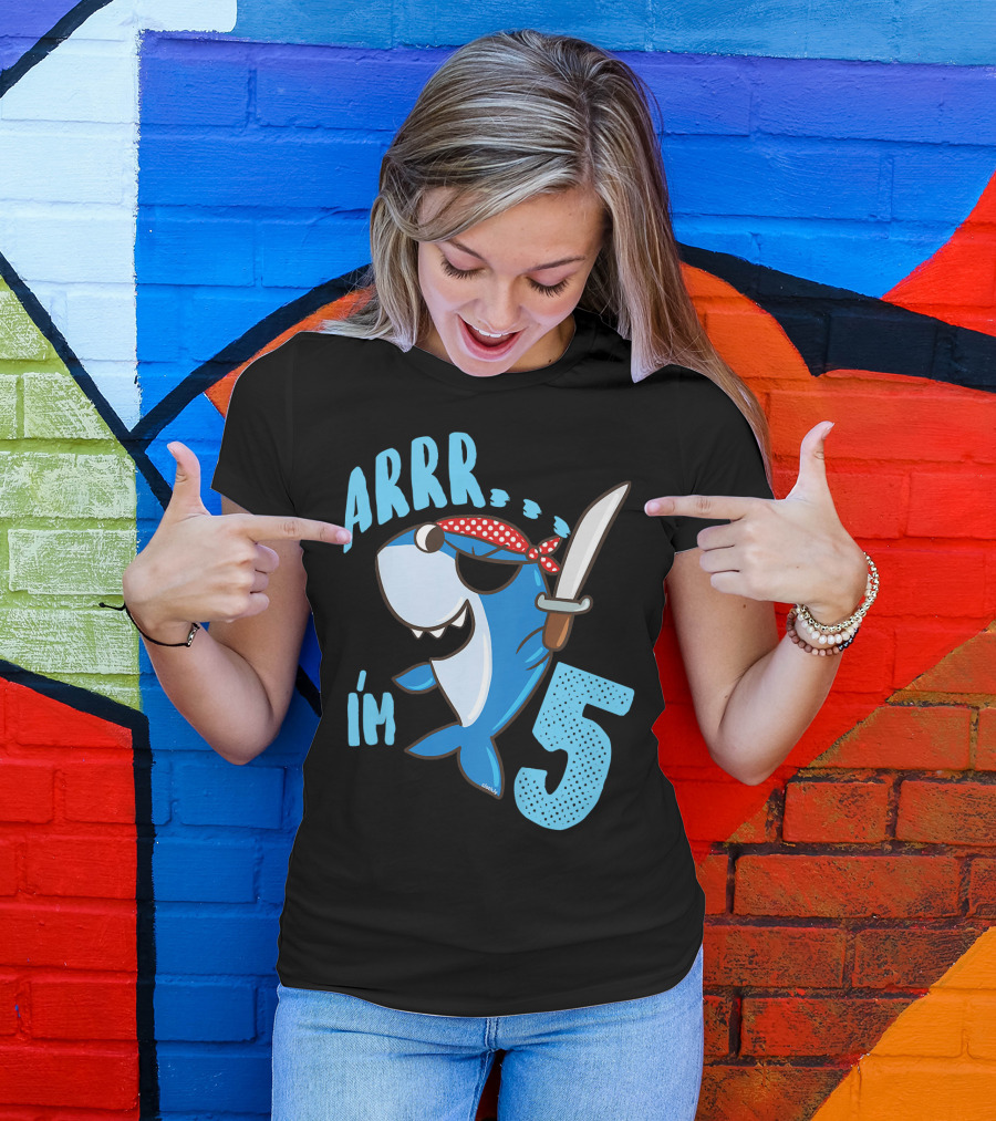 ARRR I'm 5 Boys Shark Pirate Birthday Idea T-Shirt