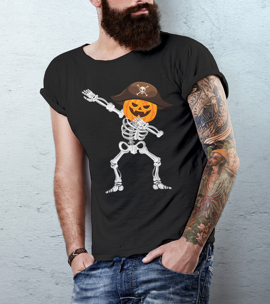 Skeleton Dabbing Pirate Pumpkin Halloween T-Shirt