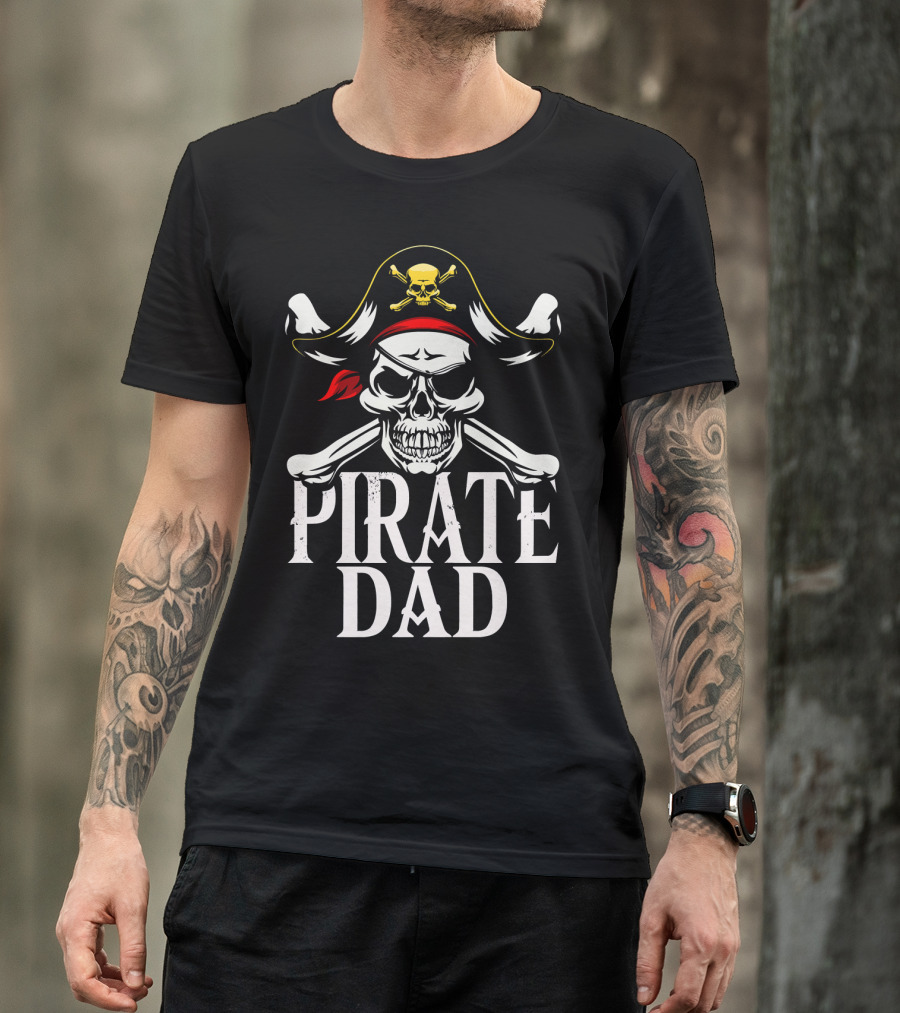 Pirate Dad Skull And Crossbones Funny Lon T-Shirt