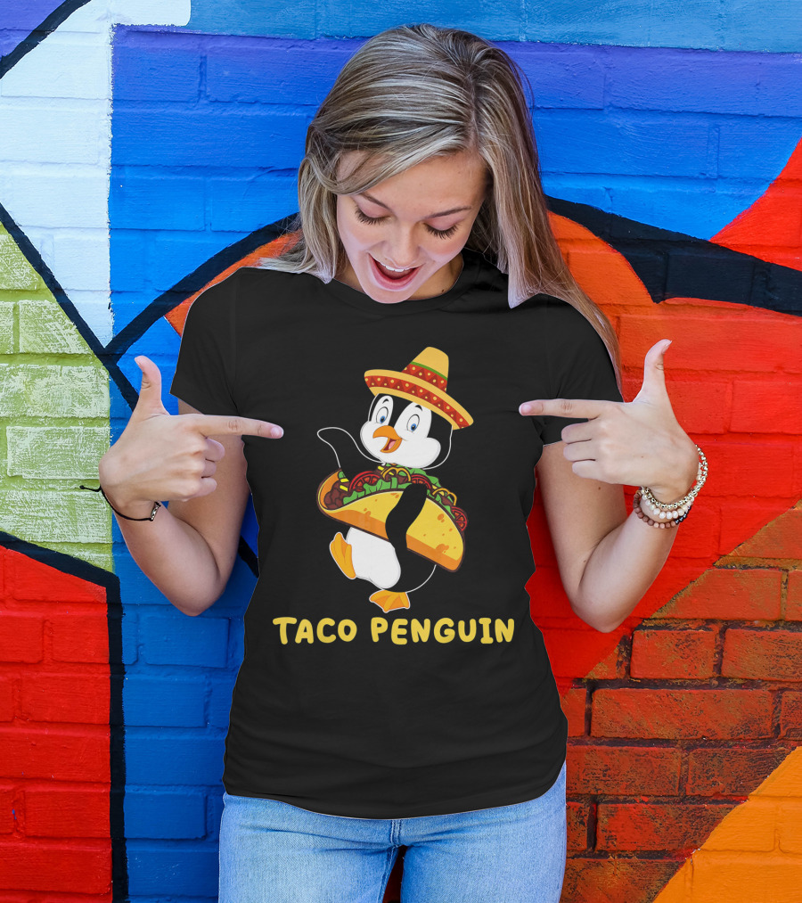 Taco Penguin Wearing Sombrero Celebrating Cinco De Mayo Fiesta T-Shirt