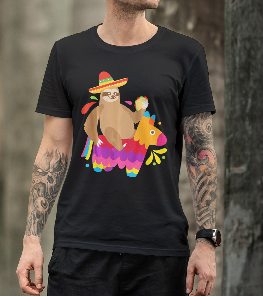 Sloth Taco Piñata Cute Mexican Fiesta Sombrero Riding Rainbow T-Shirt
