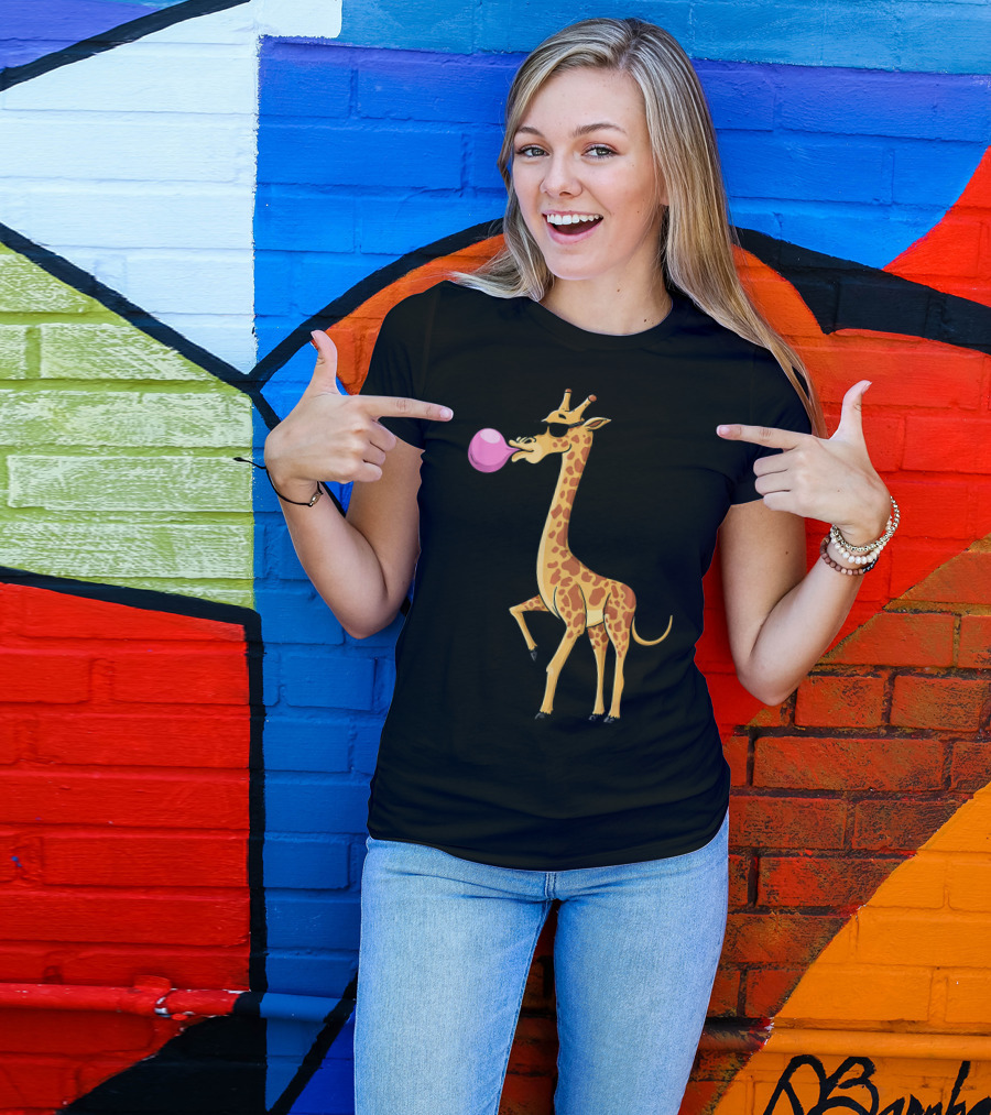 Funny Bubble Gum Blowing Giraffe Animal T-Shirt