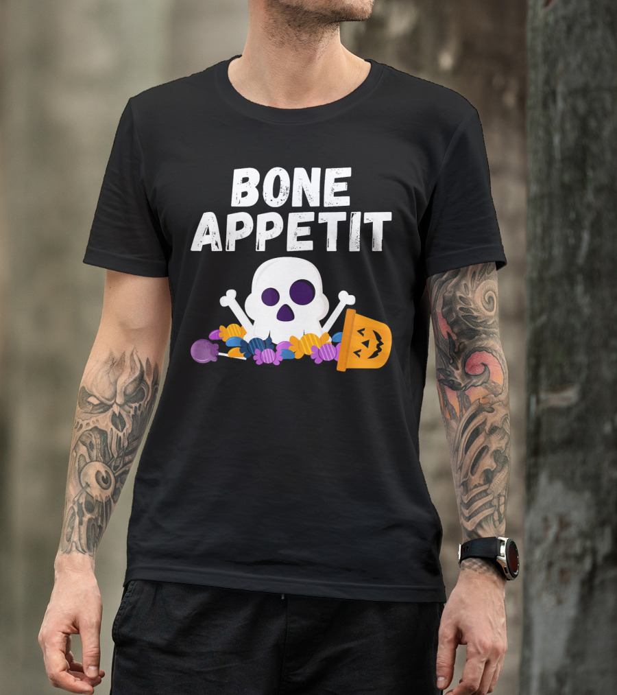 Bone Appetit Funny Skull Halloween Candy Pumpkin Chef Pun T-Shirt