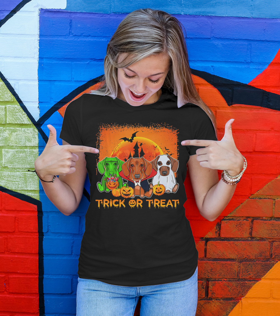 Halloween Dachshund Trio Trick Or Treat With Pumpkins And Moon Background T-Shirt