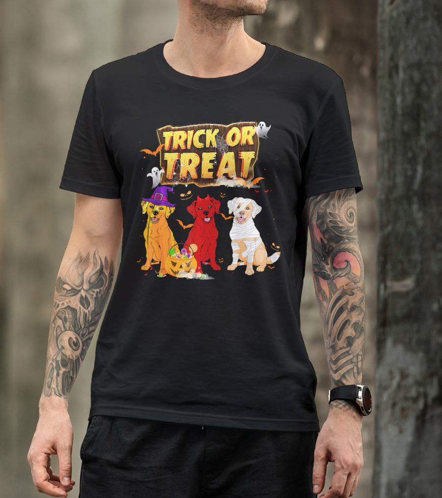 Trick Or Treat Three Labrador Retrievers Halloween Pumpkin Candy Ghosts T-Shirt