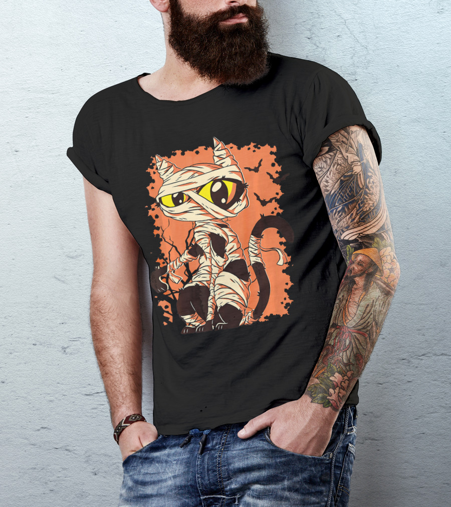 Mummy Cat With Yellow Eyes And Halloween Bats T-Shirt