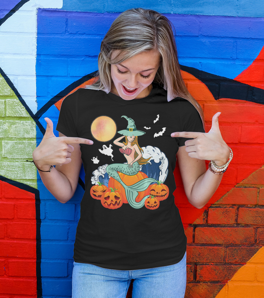 Scary Moon Pumpkin Ghosts Mermaid Witch With Jack-O'-Lanterns And Bats T-Shirt