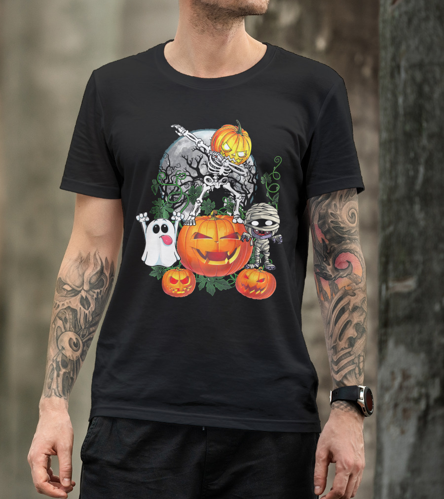 Dabbing Skeleton Pumpkin Ghost Mummy Halloween Moon Scene T-Shirt