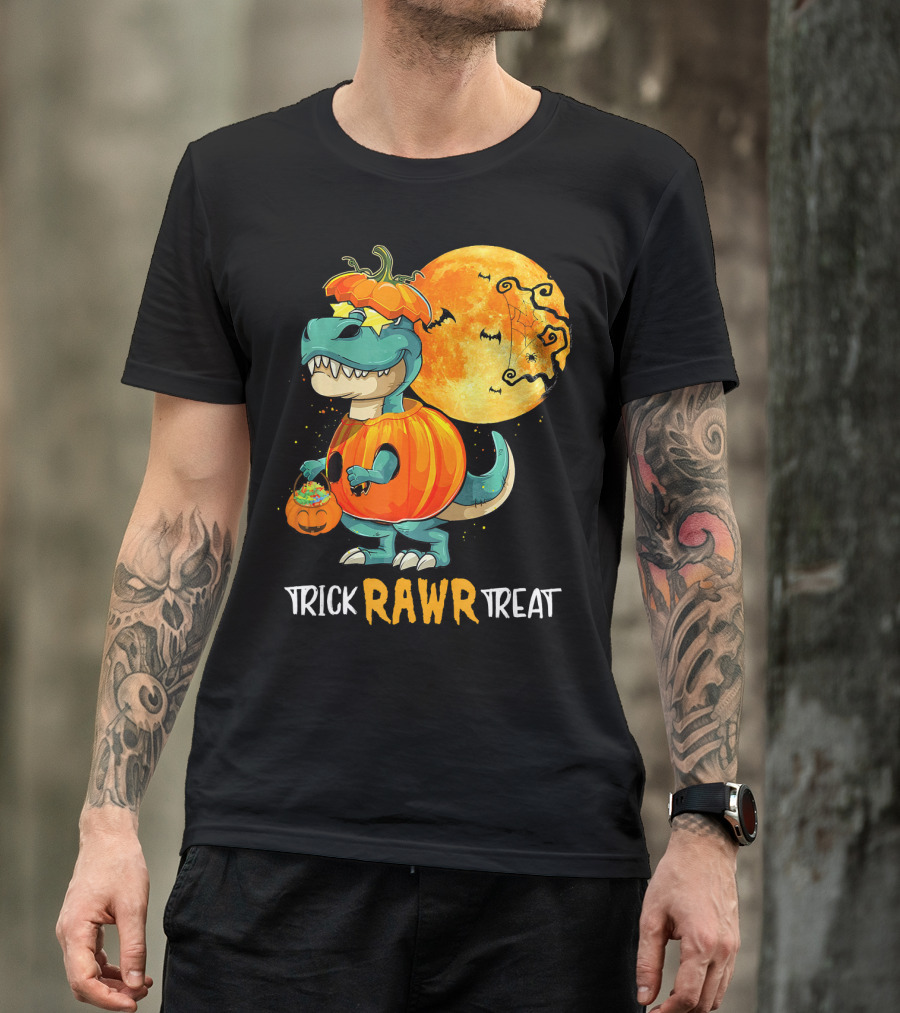 Trick RAWR Treat Rex Dinosaur Halloween Pumpkin Moon T-Shirt