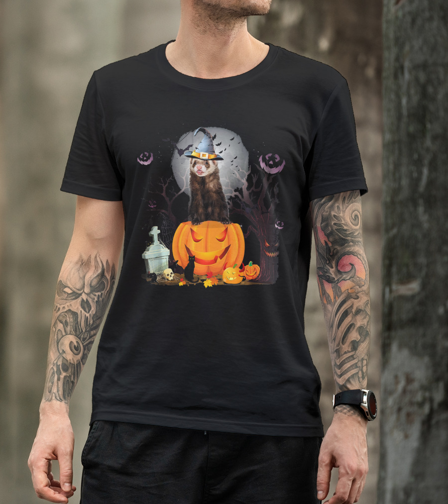 Funny Halloween Ferret With Pumpkin And Witch Hat T-Shirt