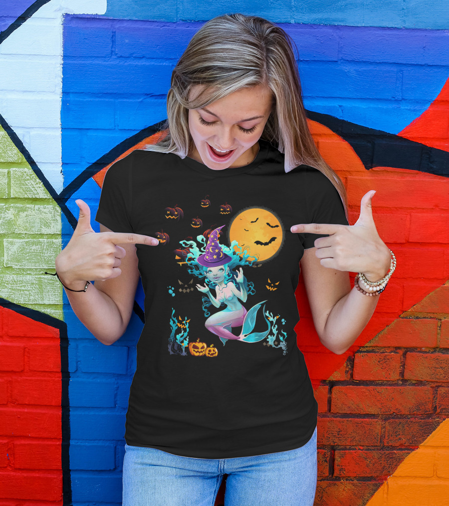 Halloween Mermaid Witch With Pumpkin Lanterns And Moon T-Shirt