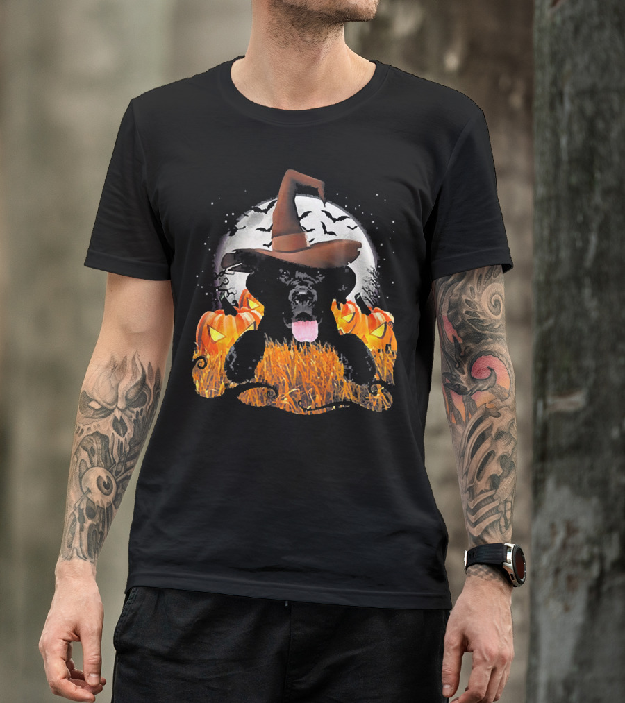 Labrador Halloween Cute Dog Witch With Pumpkin And Moon T-Shirt