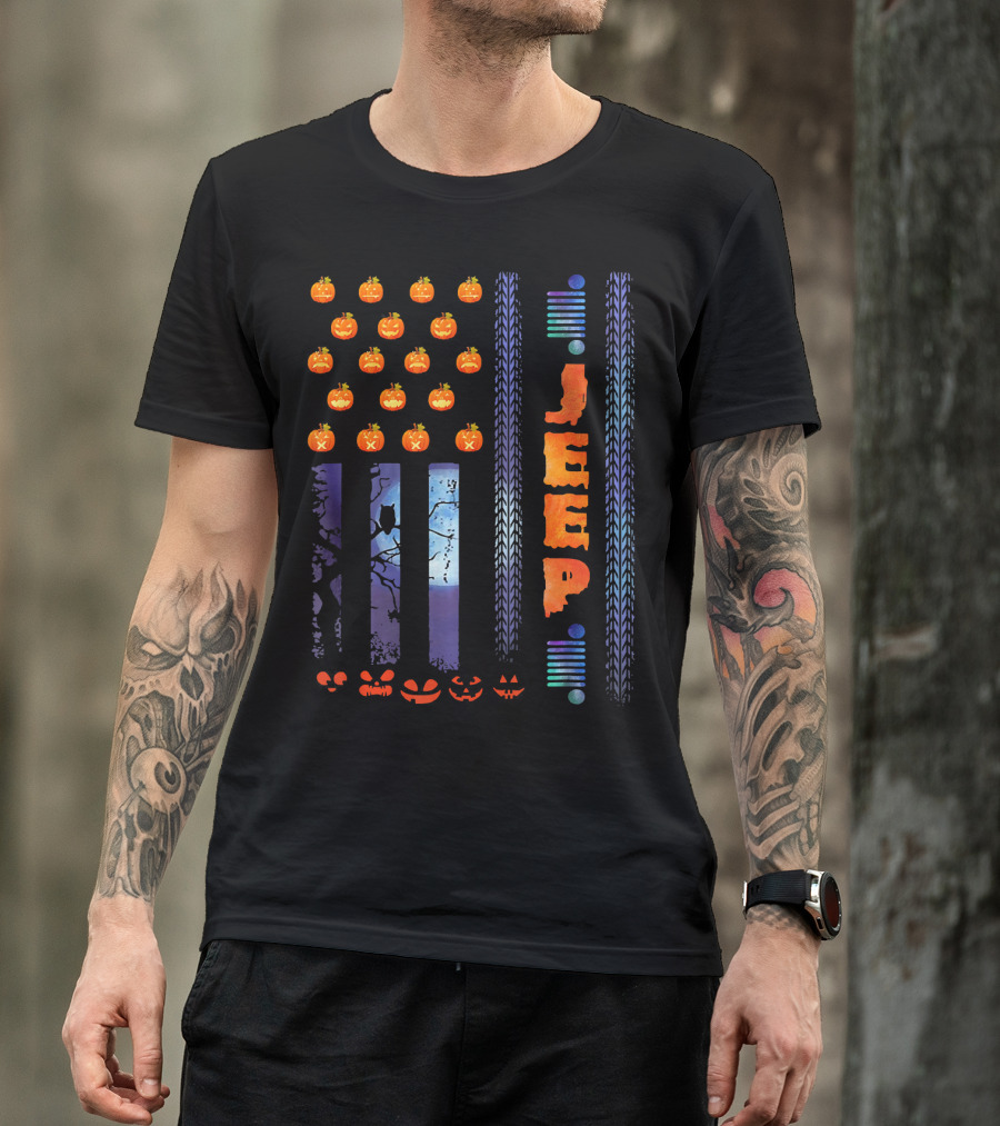 Jeep Halloween Pumpkin USA Flag With Tire Tracks And Spooky Jack-o-Lanterns T-Shirt