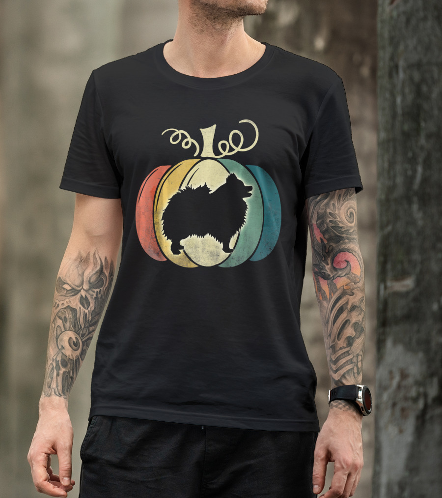 Pomeranian Dog Silhouette Vintage Pumpkin Halloween T-Shirt
