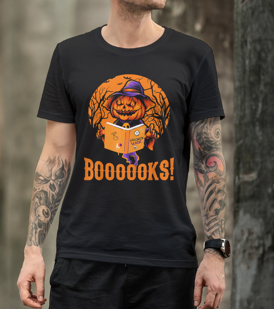 BOOOOKS Halloween Magic Pumpkin Reading Spooky Trees T-Shirt