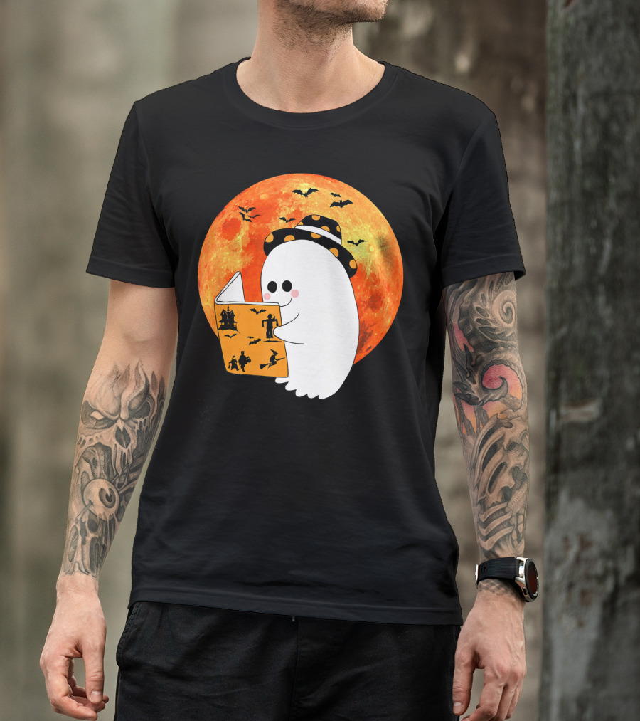 Halloween Ghost Reading Boo Books With Orange Moon And Bats T-Shirt