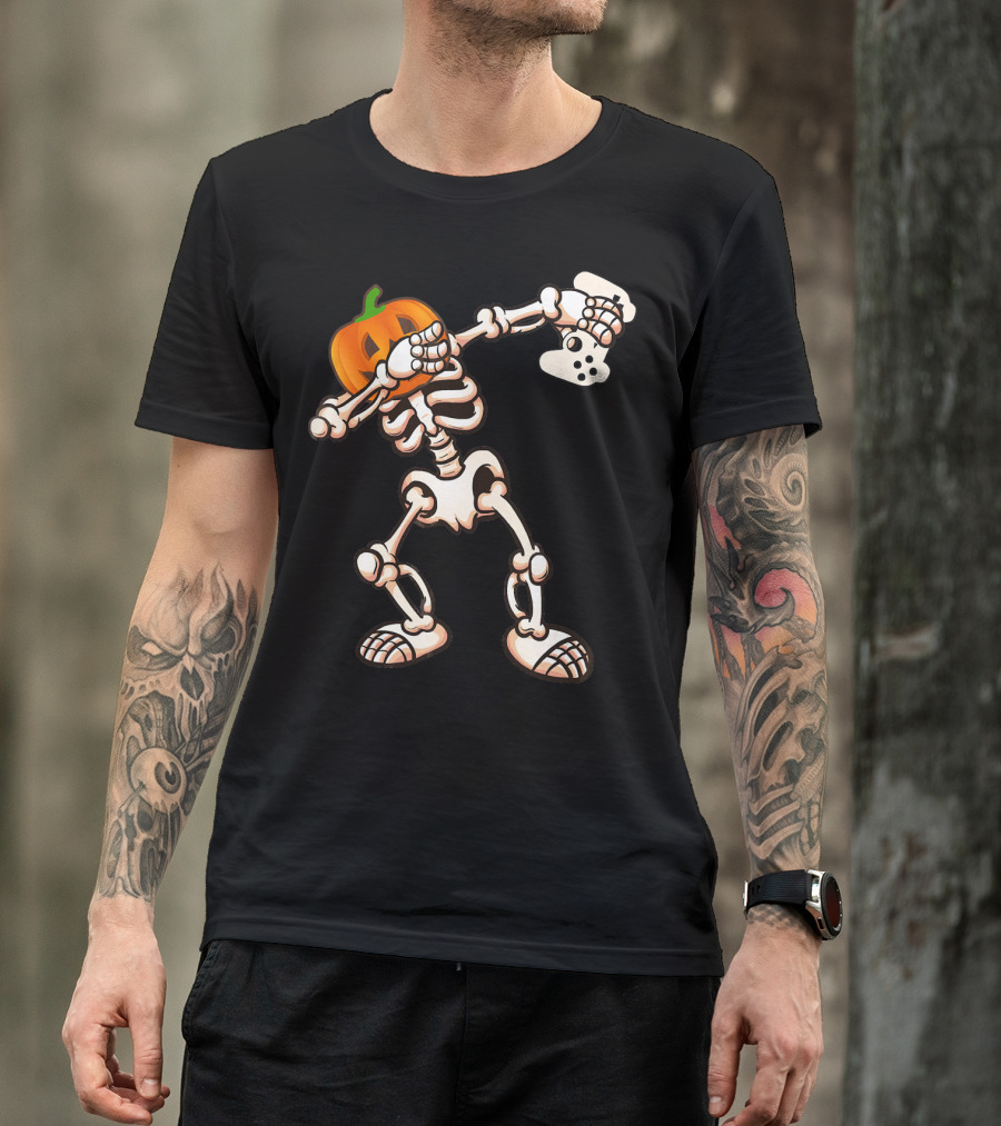 Halloween Dabbing Skeleton Pumpkin Head Video Game Controller T-Shirt