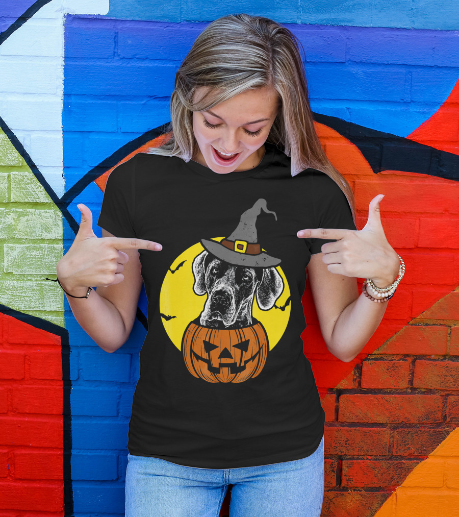 Great Dane Pumpkin Witch Halloween Scary T-Shirt