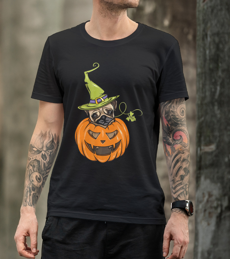Pumpkin Pug Witch Halloween Costume Women T-Shirt