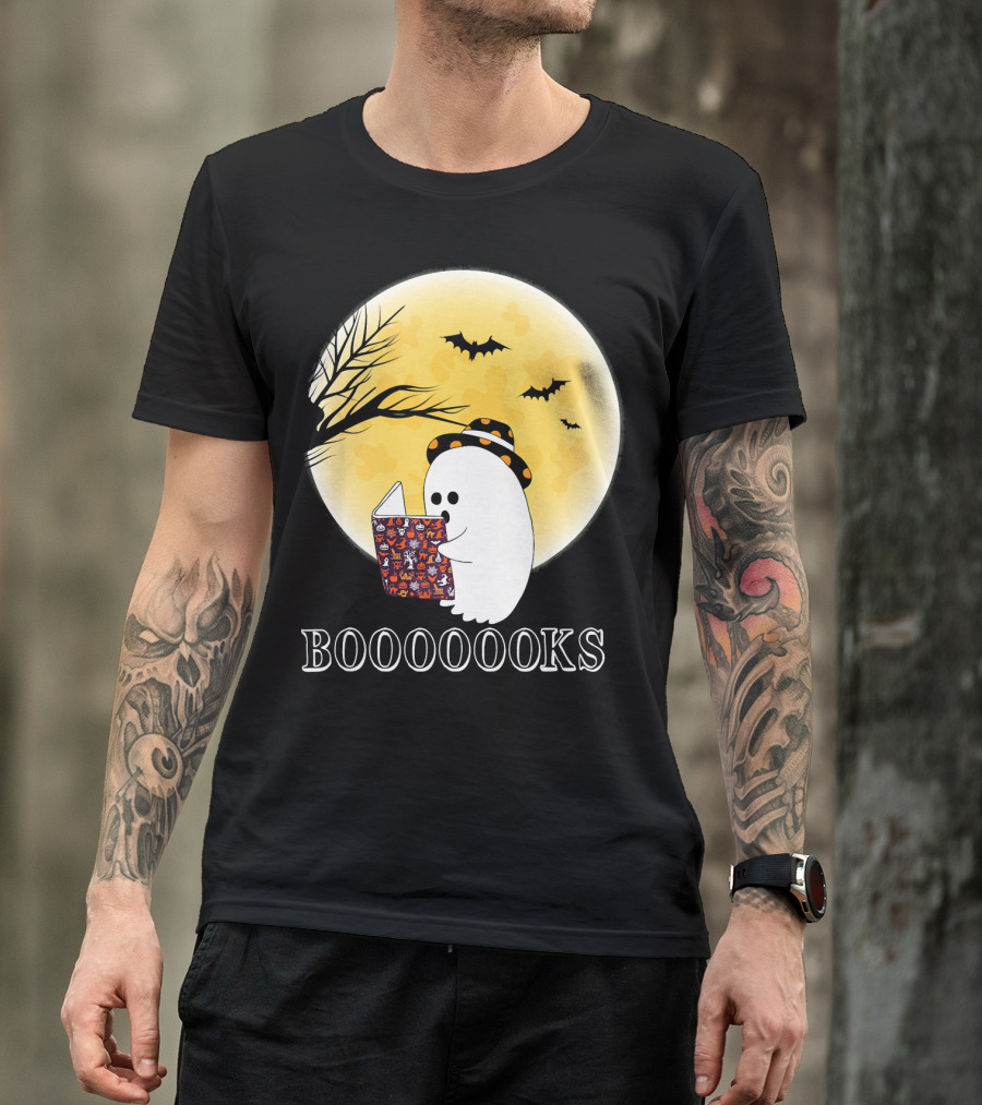 Booooooks Boo Ghost Reading Under The Full Moon Halloween T-Shirt