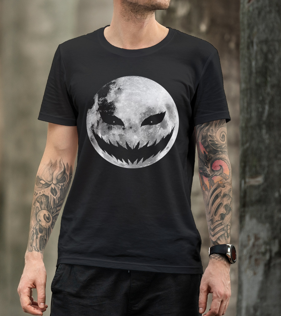 Jack O Lantern Scary Face On Moon Halloween T-Shirt