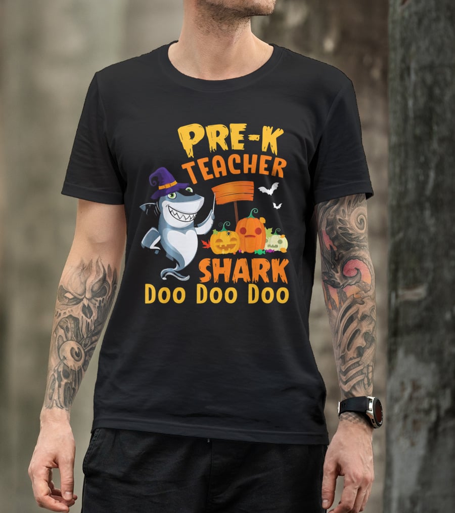 Pre-K Teacher Shark Doo Doo Doo Halloween Witch Pumpkins Bats T-Shirt