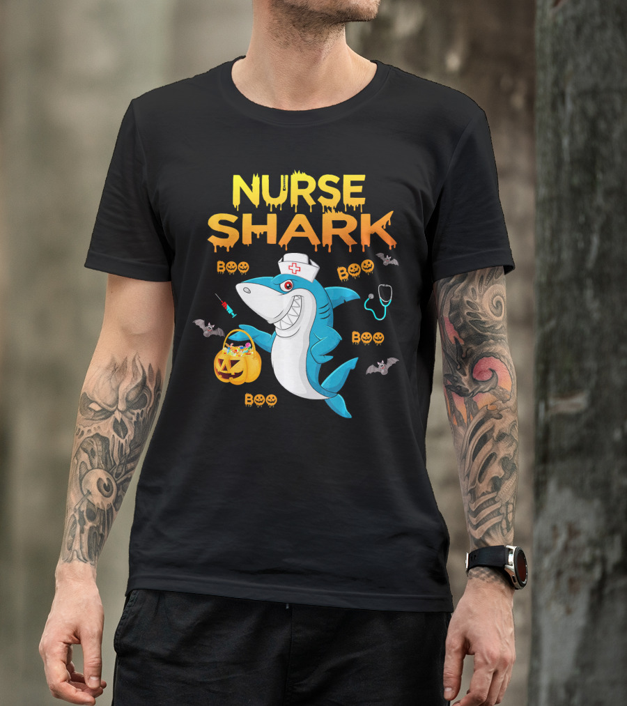 Nurse Shark Halloween Boo Pumpkin Bats Stethoscope T-Shirt