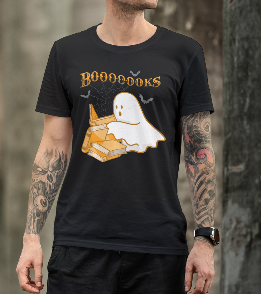 Booooooks Ghost Reading Bat Halloween Teacher T-Shirt