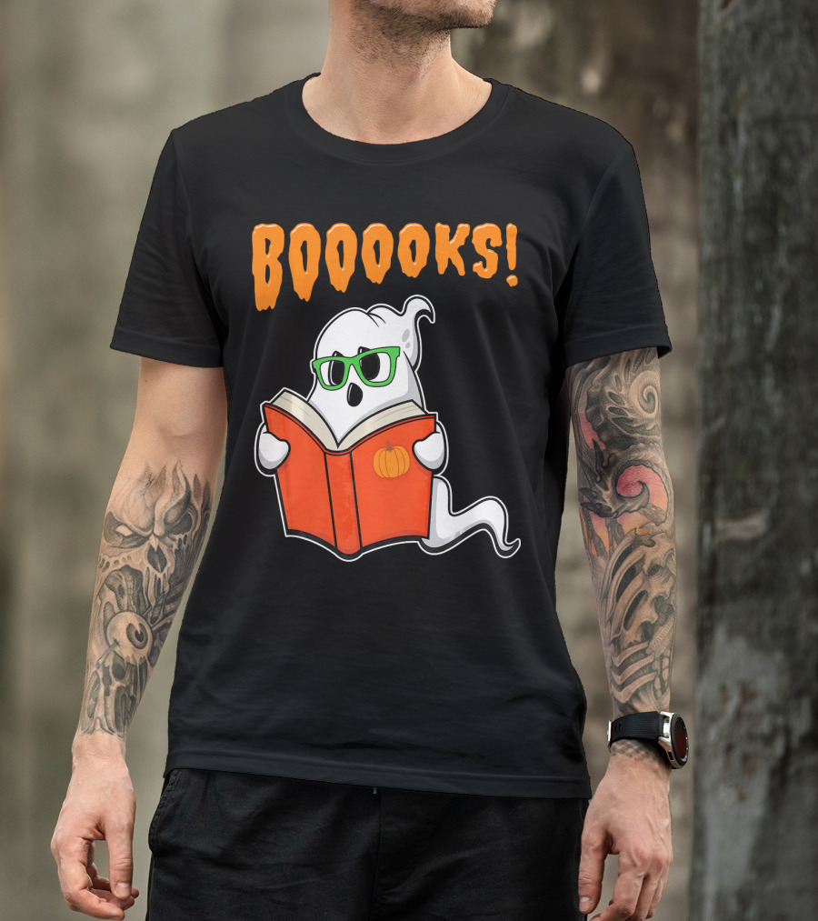 Booooks Ghost With Green Glasses And Pumpkin Book Funny Teacher Halloween T-Shirt