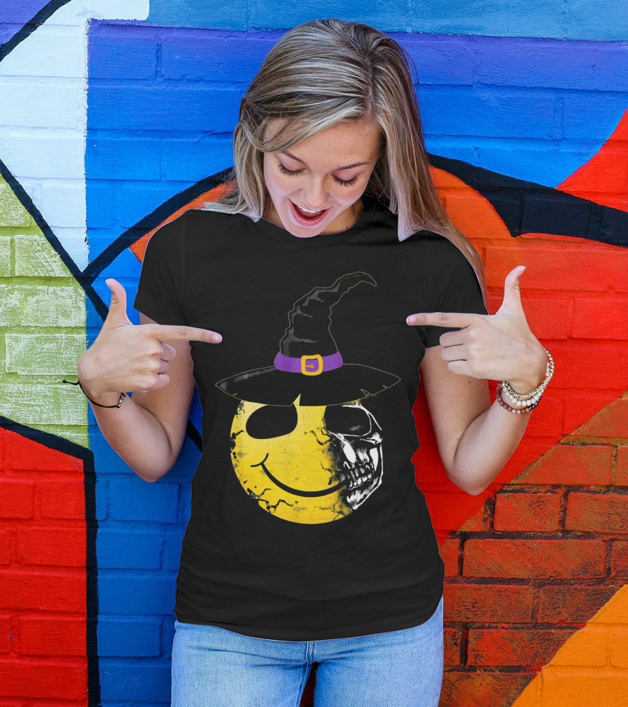 Halloween Witch Hat Smiley Half Skull Face T-Shirt