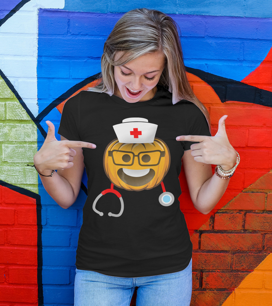 Nurse Halloween Pumpkin Emoji With Nerd Glasses And Stethoscope T-Shirt