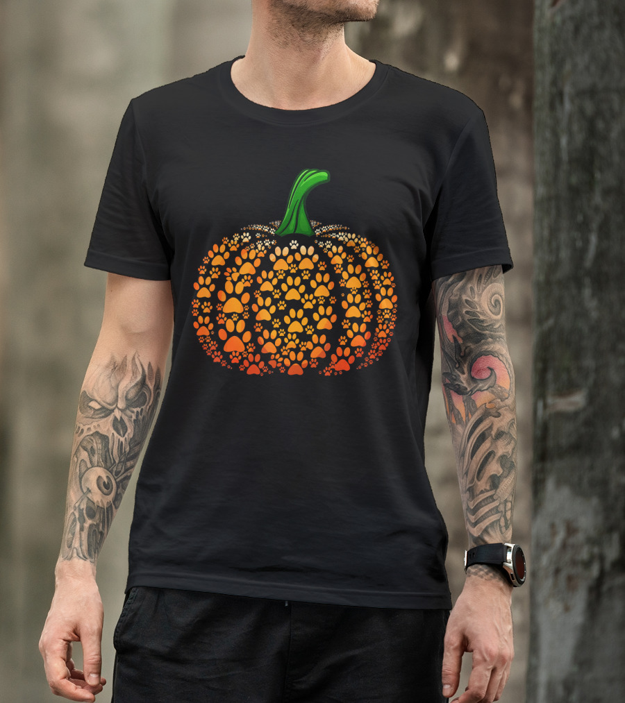 Funny Pumpkin Paw Halloween Dog Cat Cost T-Shirt
