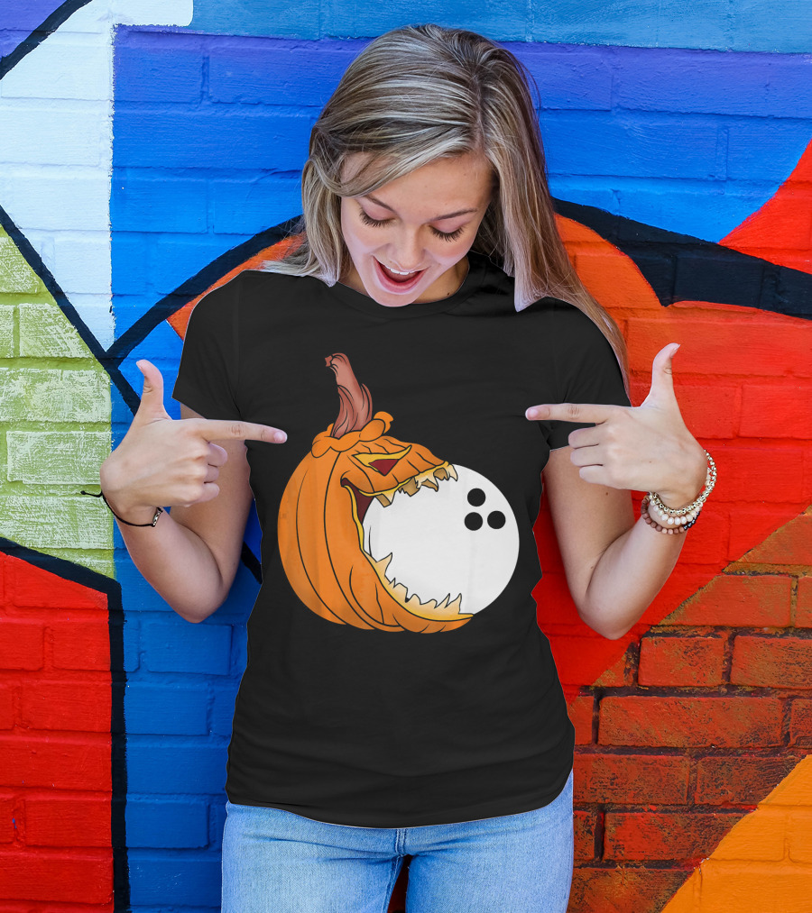 Pumpkin Carving Eating Bowling Ball Halloween Fun T-Shirt