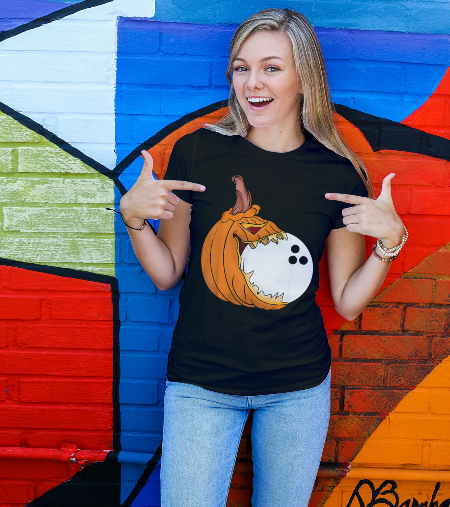 Pumpkin Carving Eating Bowling Ball Halloween Fun T-Shirt