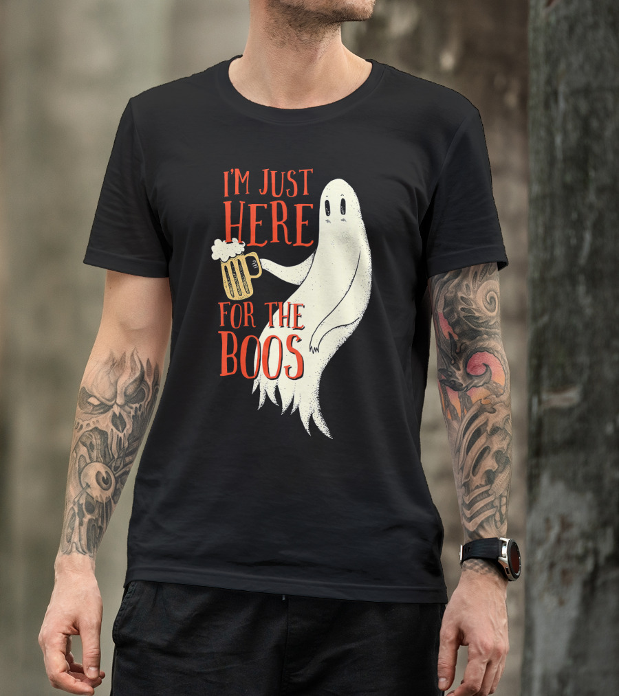 I'm Just Here For The Boos Ghost Holding Beer T-Shirt