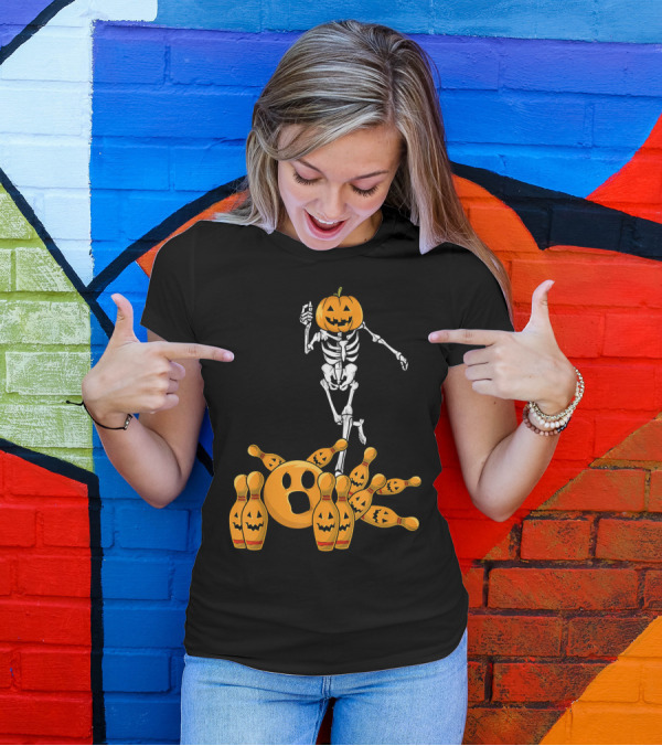 Bones Skeleton Pumpkin Head Halloween Bowling Pin Strike T-Shirt
