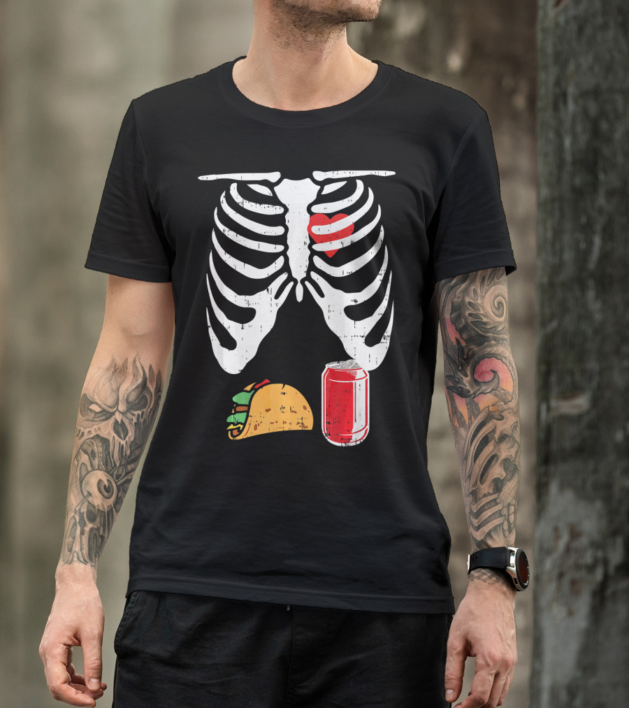 Skeleton Ribcage Heart Taco Beer Can Xray T-Shirt