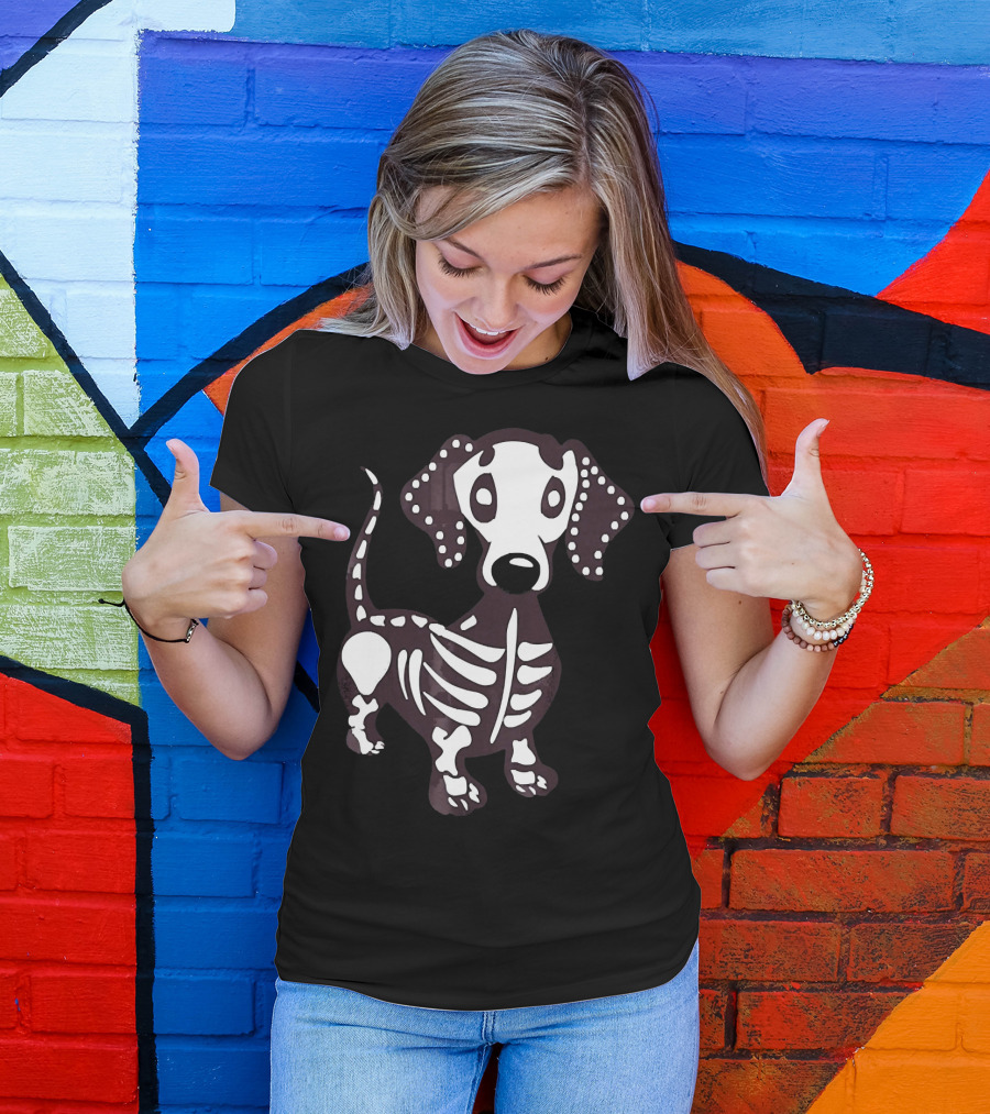 Dachshund Skeleton Skull Creepy Canine Bone T-Shirt